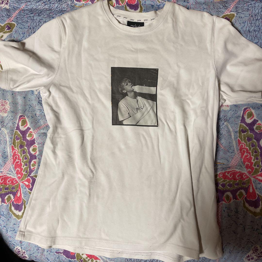EXO prive✕ベッキョン  コラボ Tシャツ
レディースLサイズ