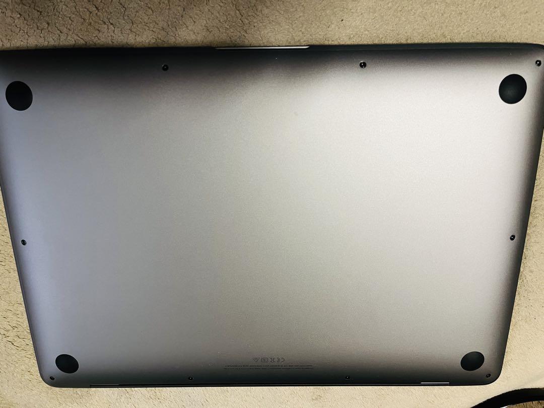 【美品】MacBook Air 2020 M1/8GB/256GB