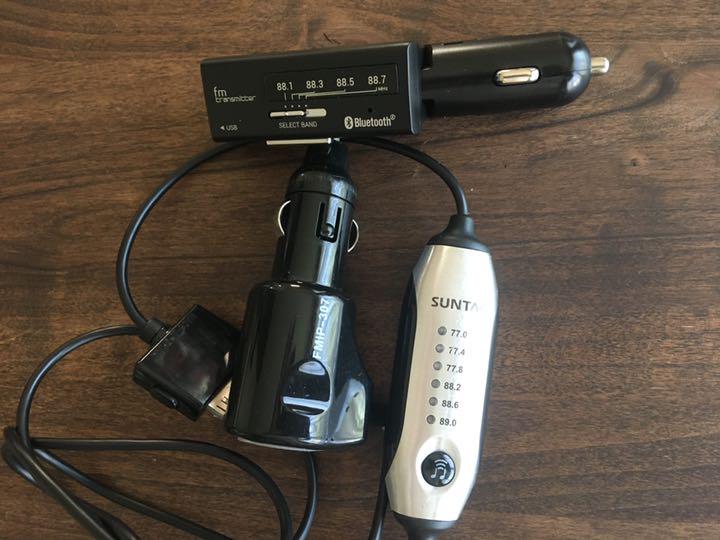 ◇ 2個セットFMトランスミッター Bluetooth シガーソケット - メルカリ ◇ 2個セットFMトランスミッター Bluetooth シガーソケット - メルカリ
