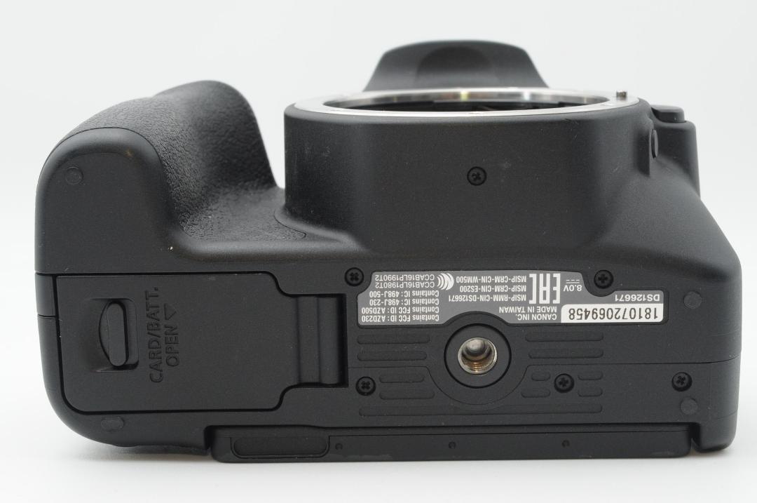 ☆新品レベル①☆ Canon EOS Kiss x9 ダブルレンズセット