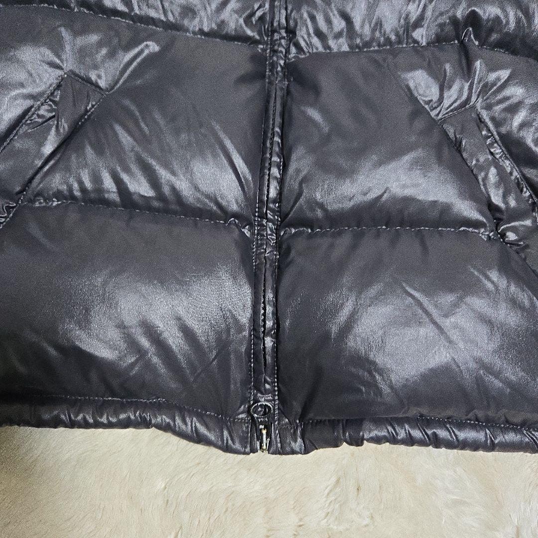 Pyrenex ピレネックス ブラック フード付きダウンジャケット Pyrenex ピレネックス ブラック フード付きダウンジャケット