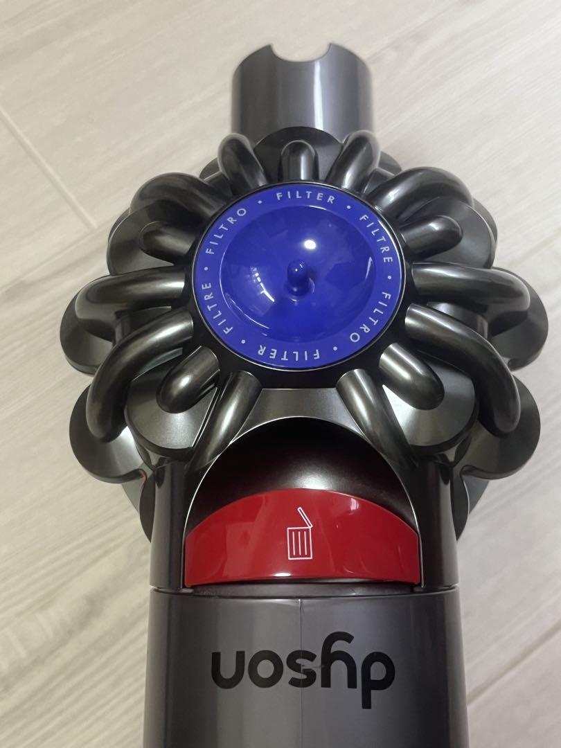 dyson ダイソン V7 fluffy SV11