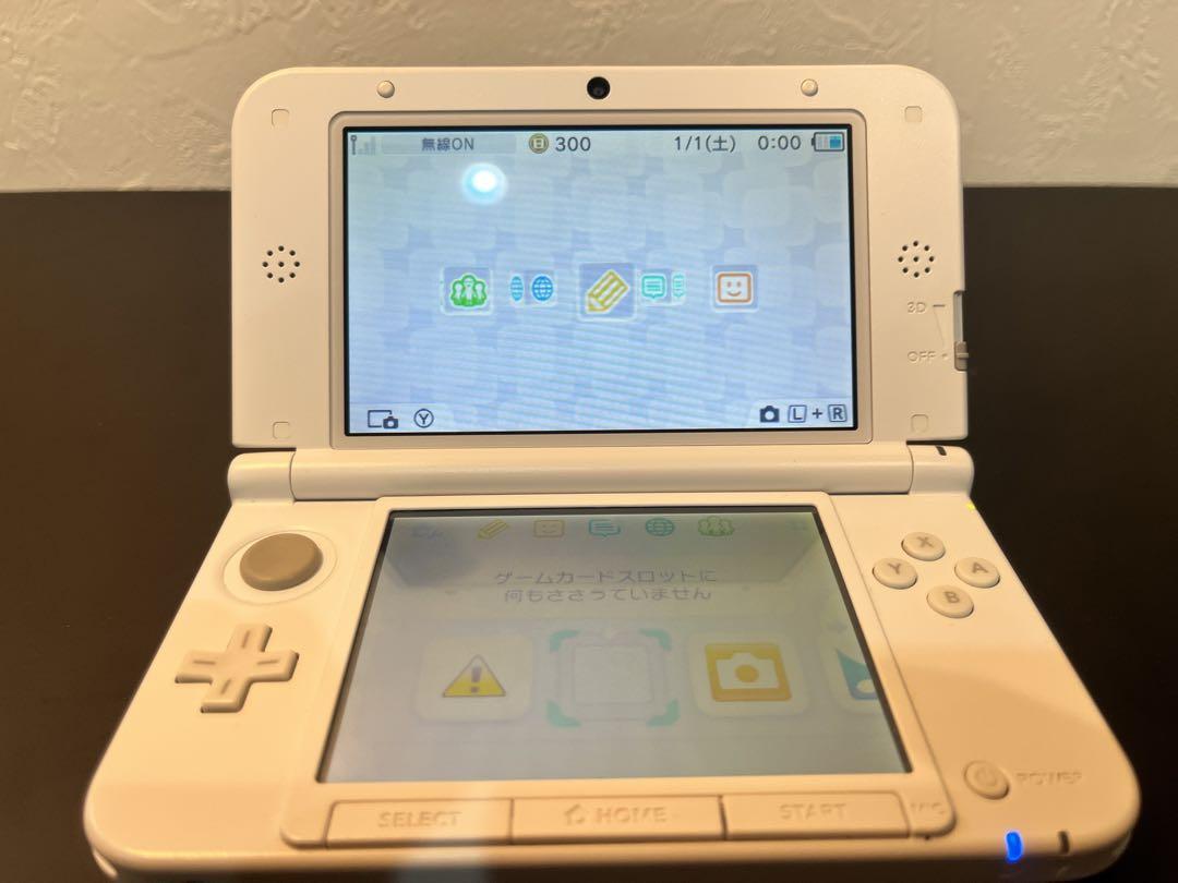 5-252 Newニンテンドー3DS ホワイト 箱付き