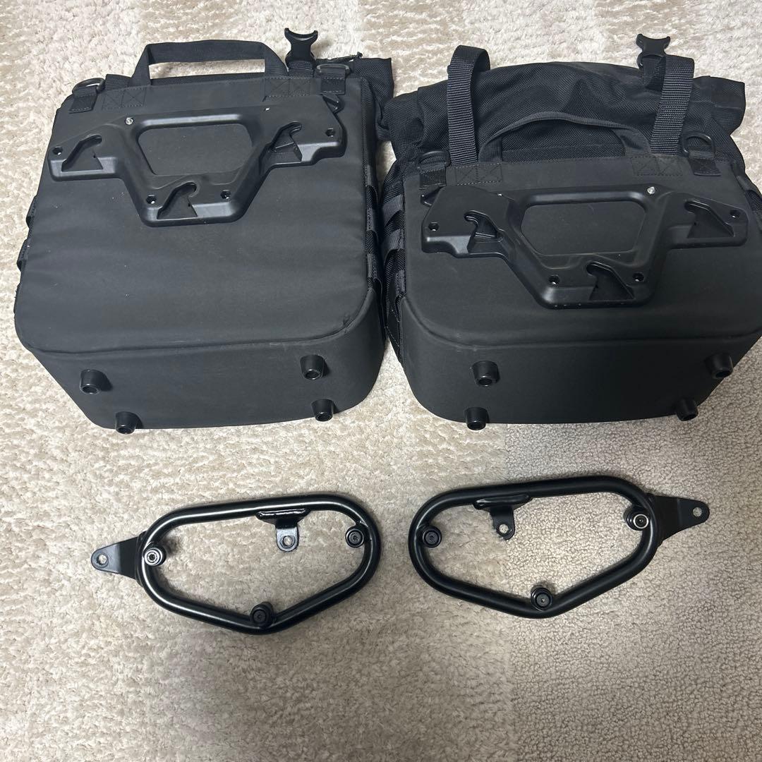 レブル純正サイドバック 右左 - メルカリ レブル純正サイドバック 右左 - メルカリ