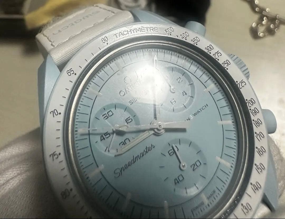オメガ スウォッチ