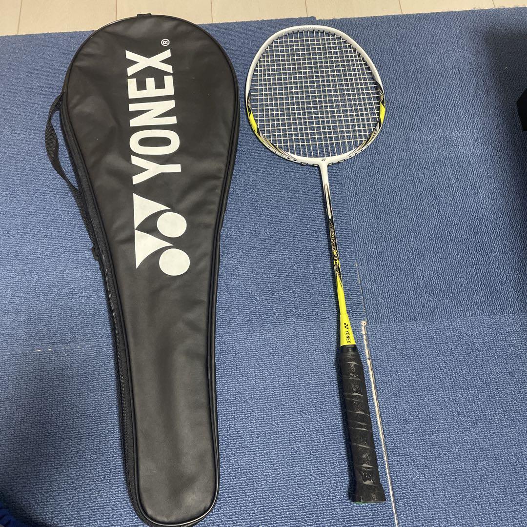 YONEX バドミントンラケット ケース付き