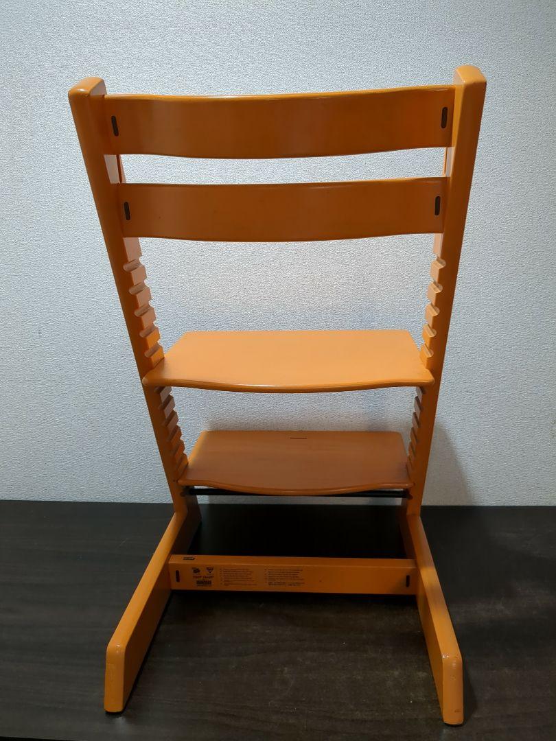 STOKKE TRIPPTRAPP オレンジ　ハイチェアー　M1632