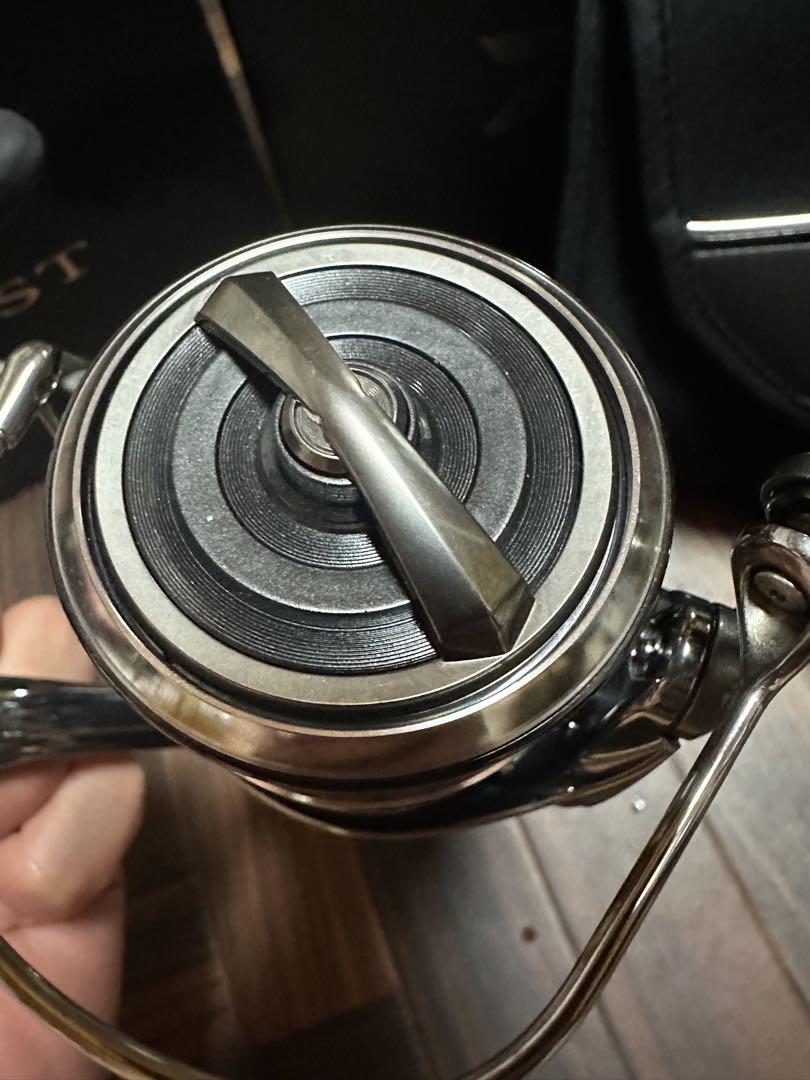 リール DAIWA EXIST LT4000XH