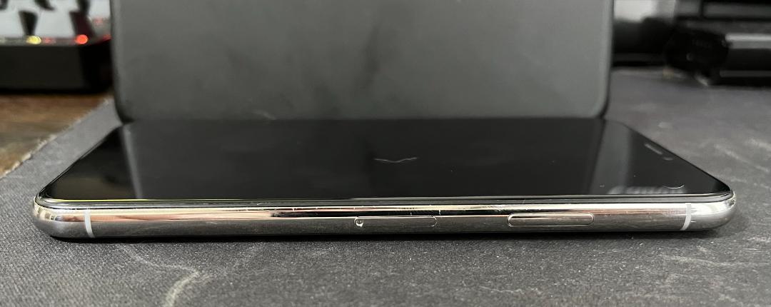 iPhoneX シルバー SIMロック解除済み KSbCf-m16449877177 256GB 最安値安い