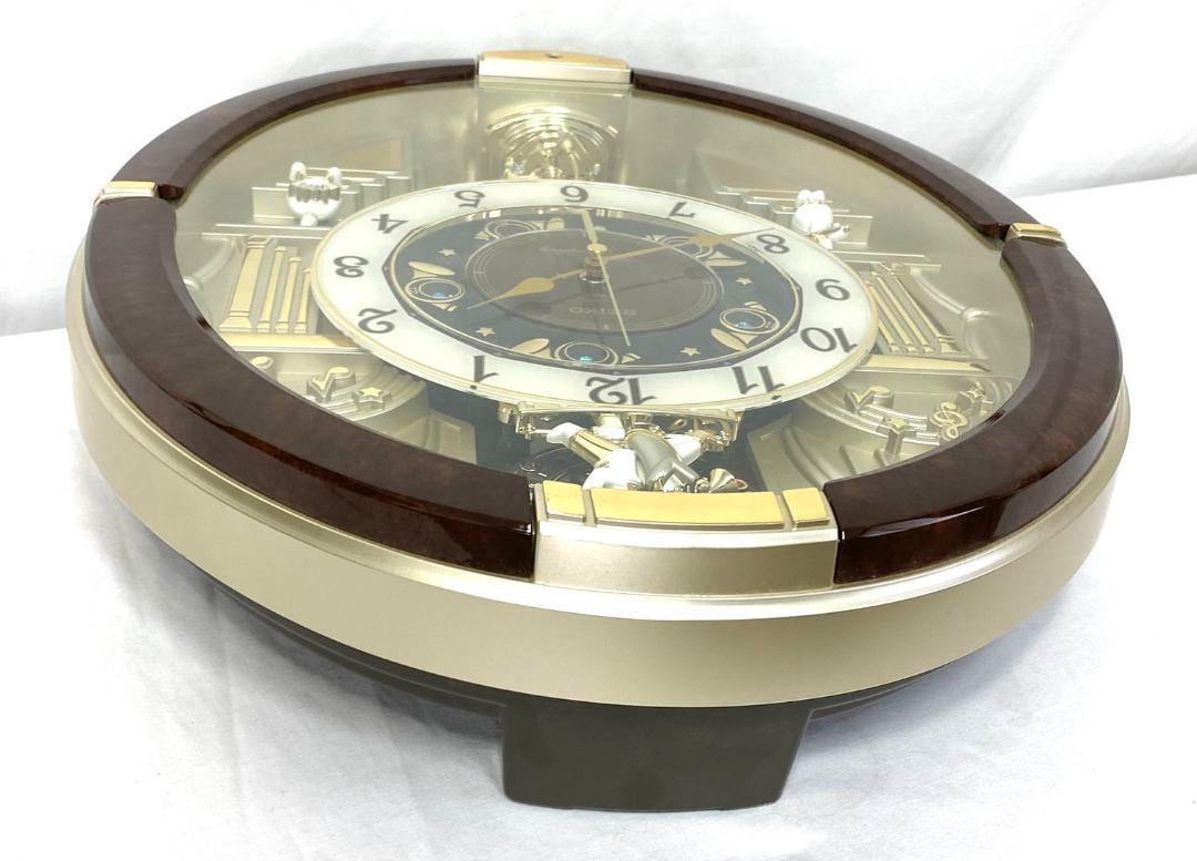 美品 セイコー クロック 掛け時計 電波 アナログ SEIKO RE571B