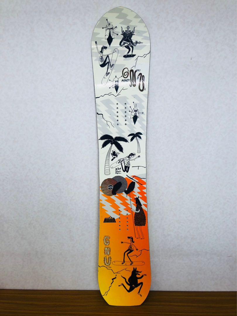 17-18 GNU MONEY スノーボード 148cm 使用感少 画像1