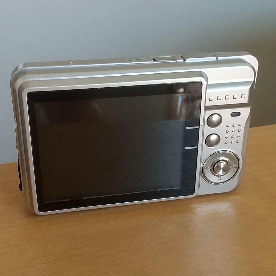 美品】JOY-18MGCDC3-SV デジタルカメラ シルバー 箱つき - メルカリ