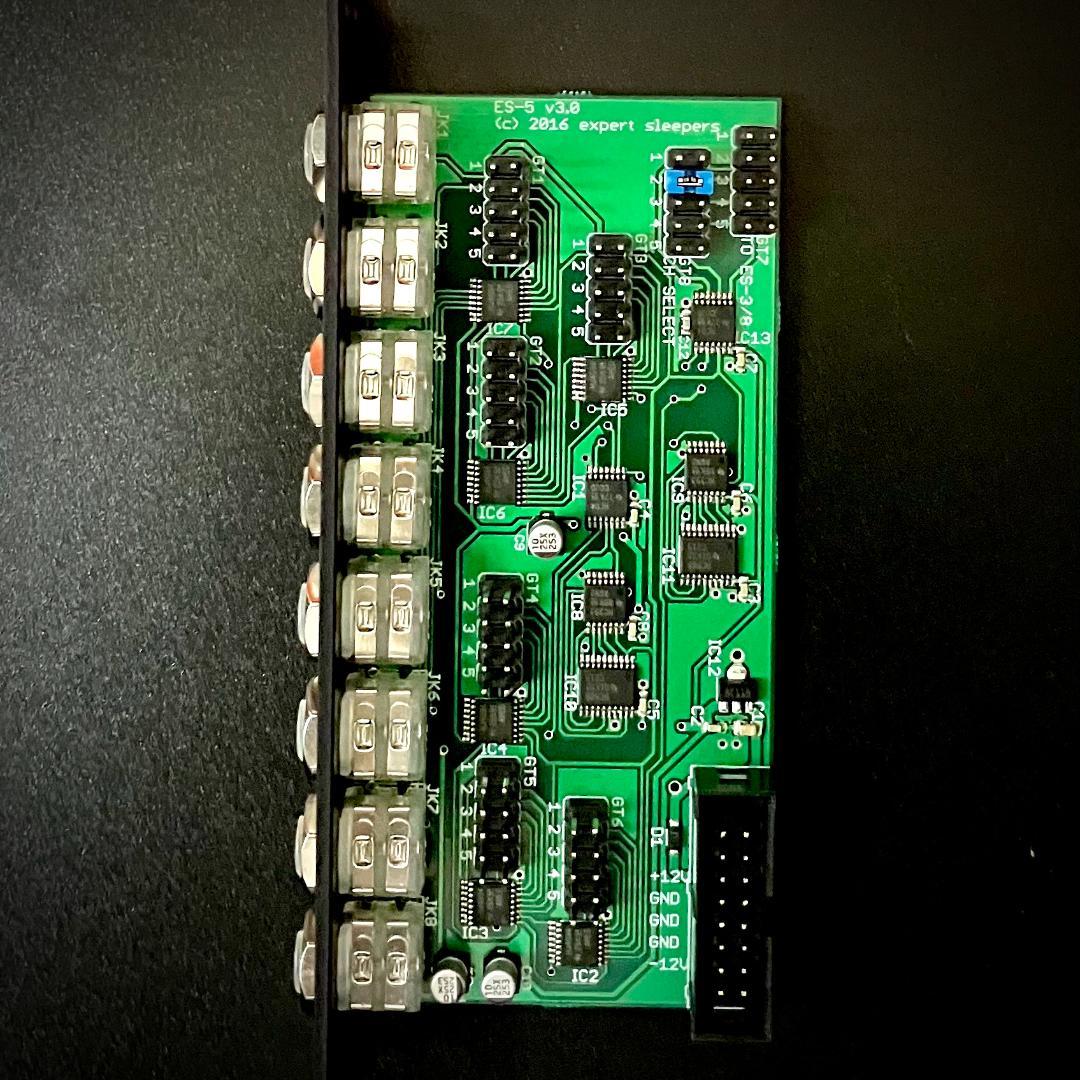 ES-5 mk3 Expert Sleepersモジュラーシンセ ユーロラック