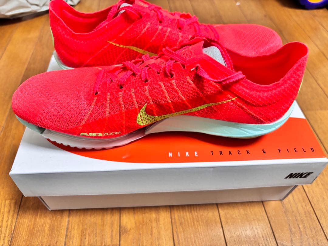 【美品】 NIKE エアズームビクトリー2 25.0cm