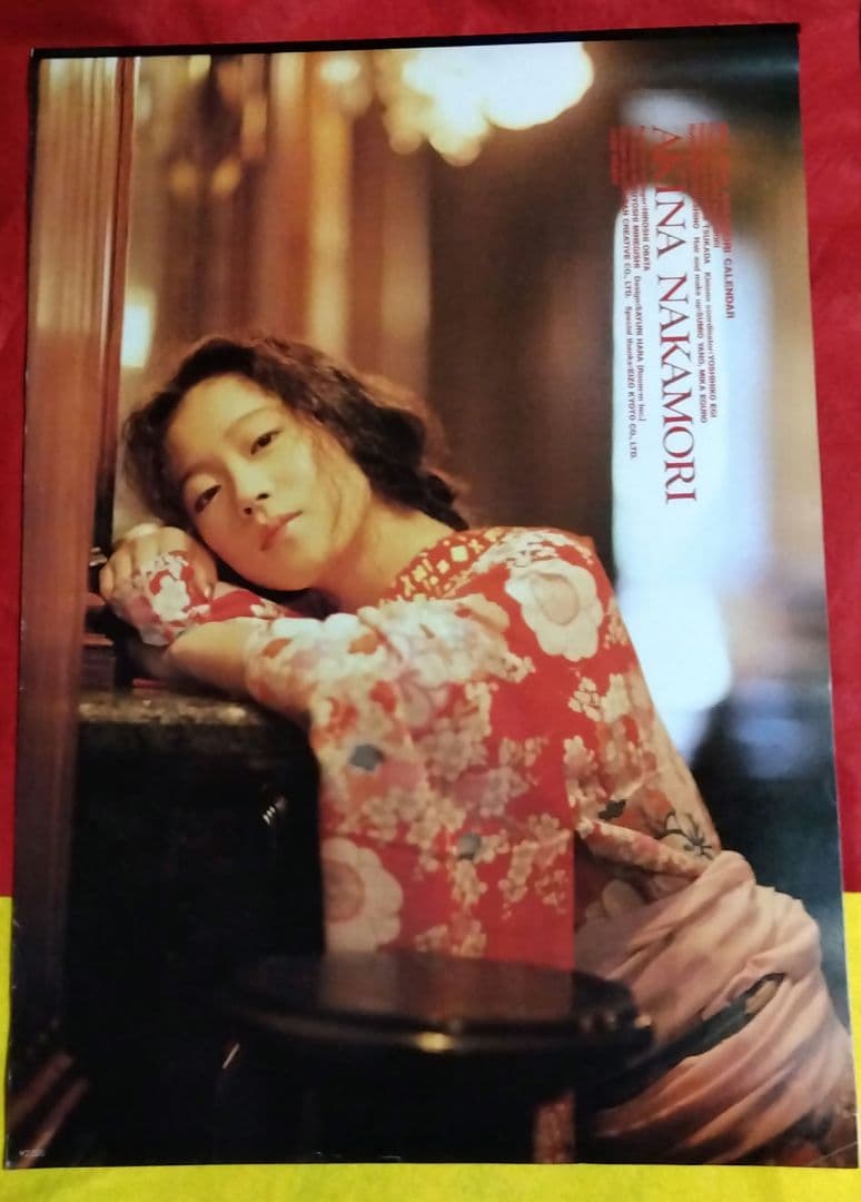 中森明菜 1989 壁掛けカレンダーやや傷や汚れあり