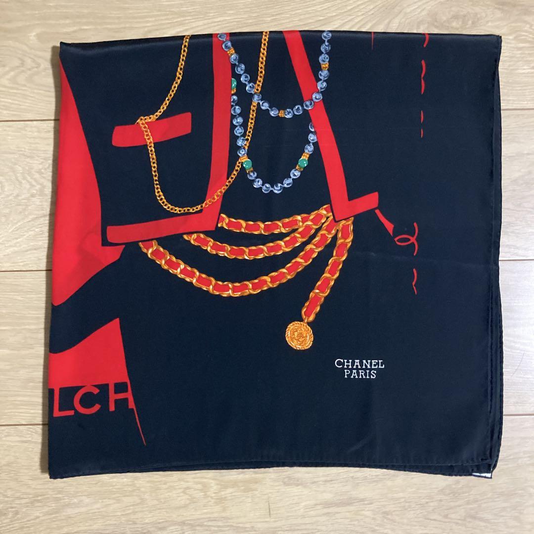 CHANEL スカーフ　マドモアゼル シルク100% シャネル