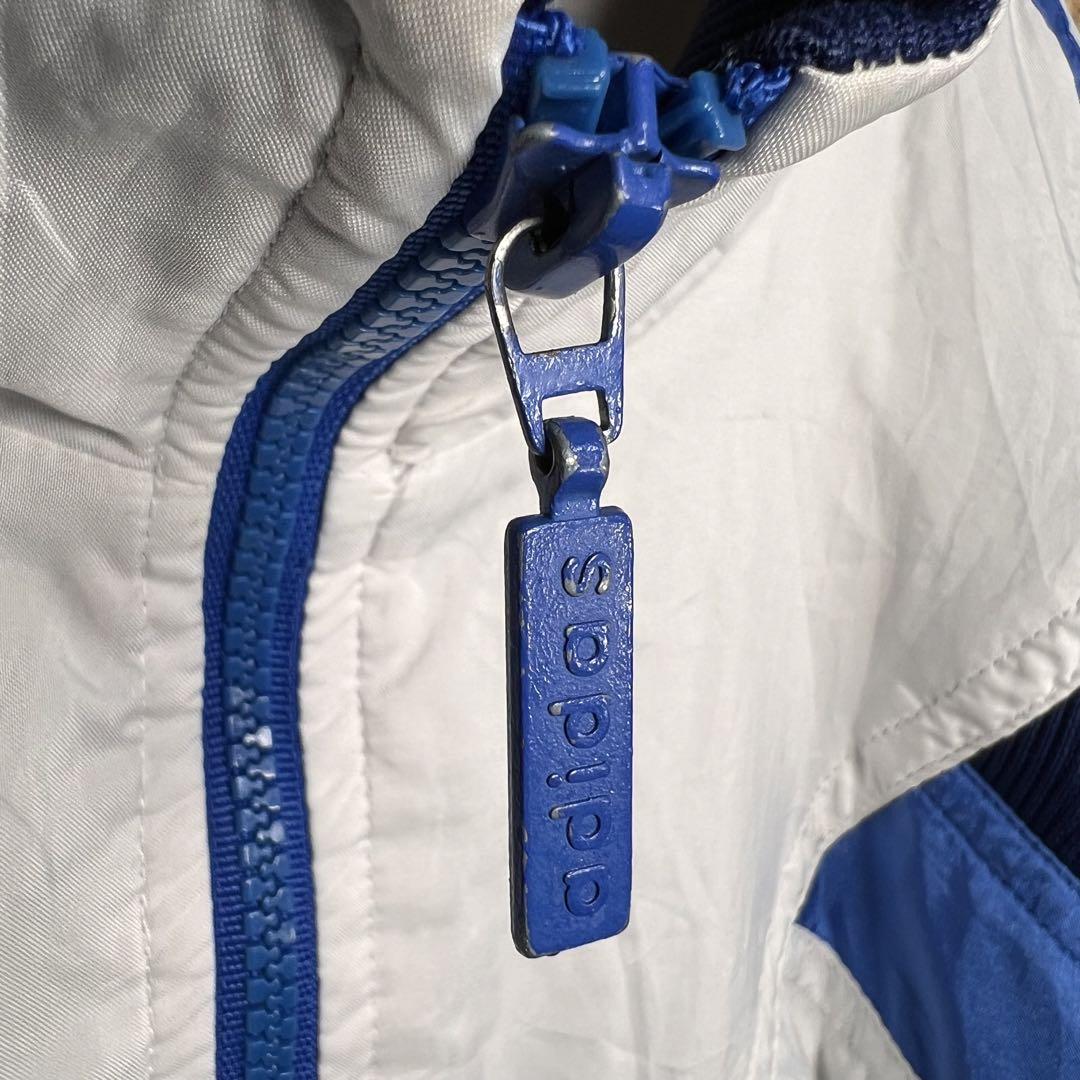 90's 欧州モデル OLD adidasアディダスナイロンジャケット万国旗タグ 80〜90sアディダスadidas万国旗タグトレフォイル切り替ナイロン