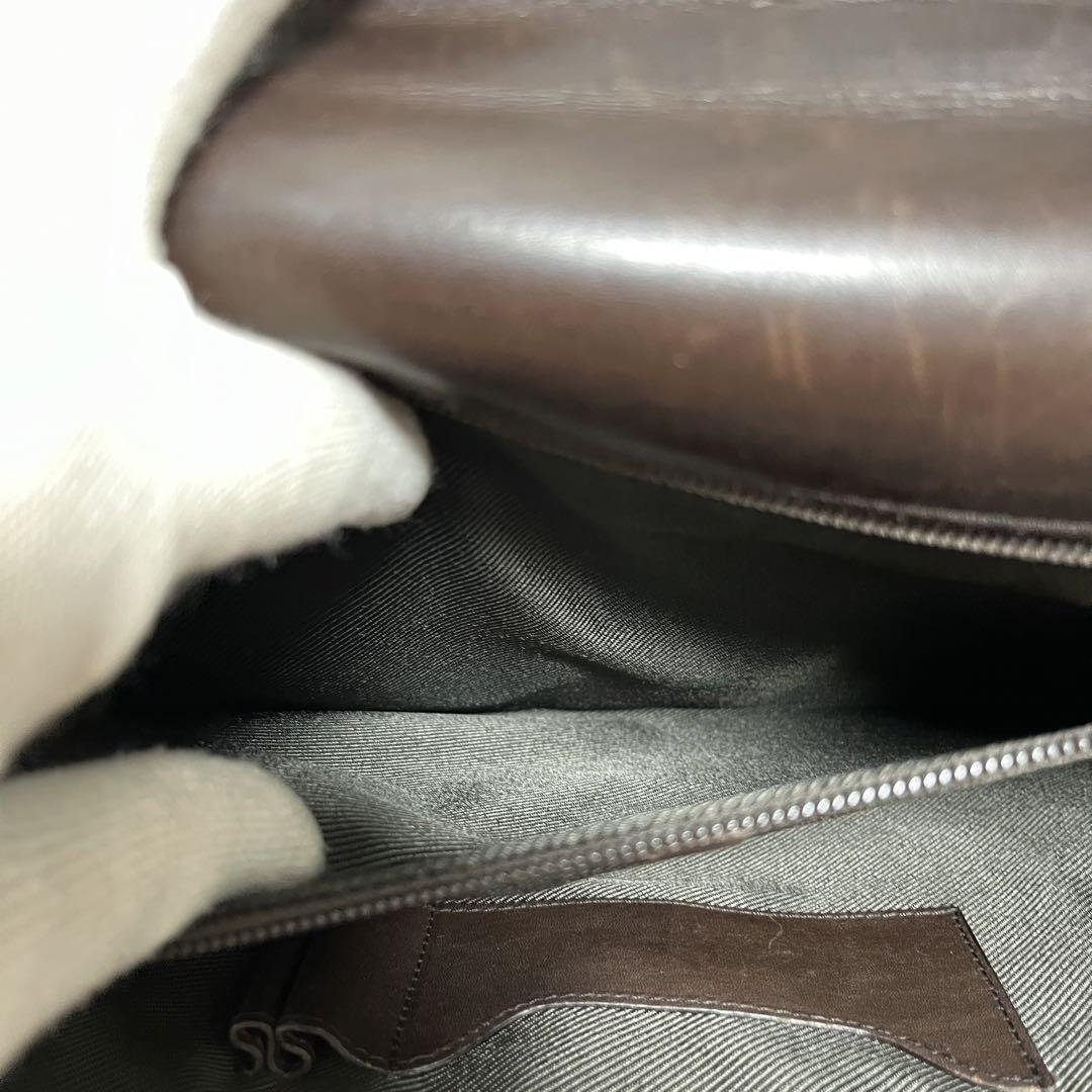 GUCCI グッチ ブリーフケース ビジネスバッグ　ハンドバッグ　バッグ　レザー