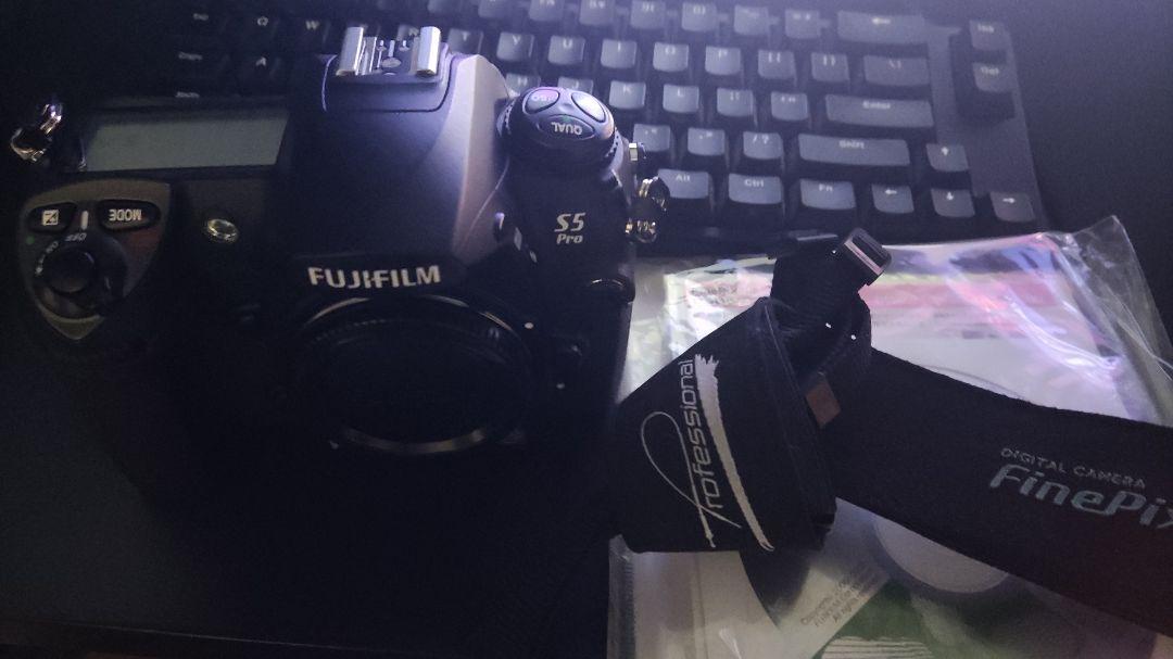 みーくん様専用Fujifirm Finepix S5pro シャッター6600回