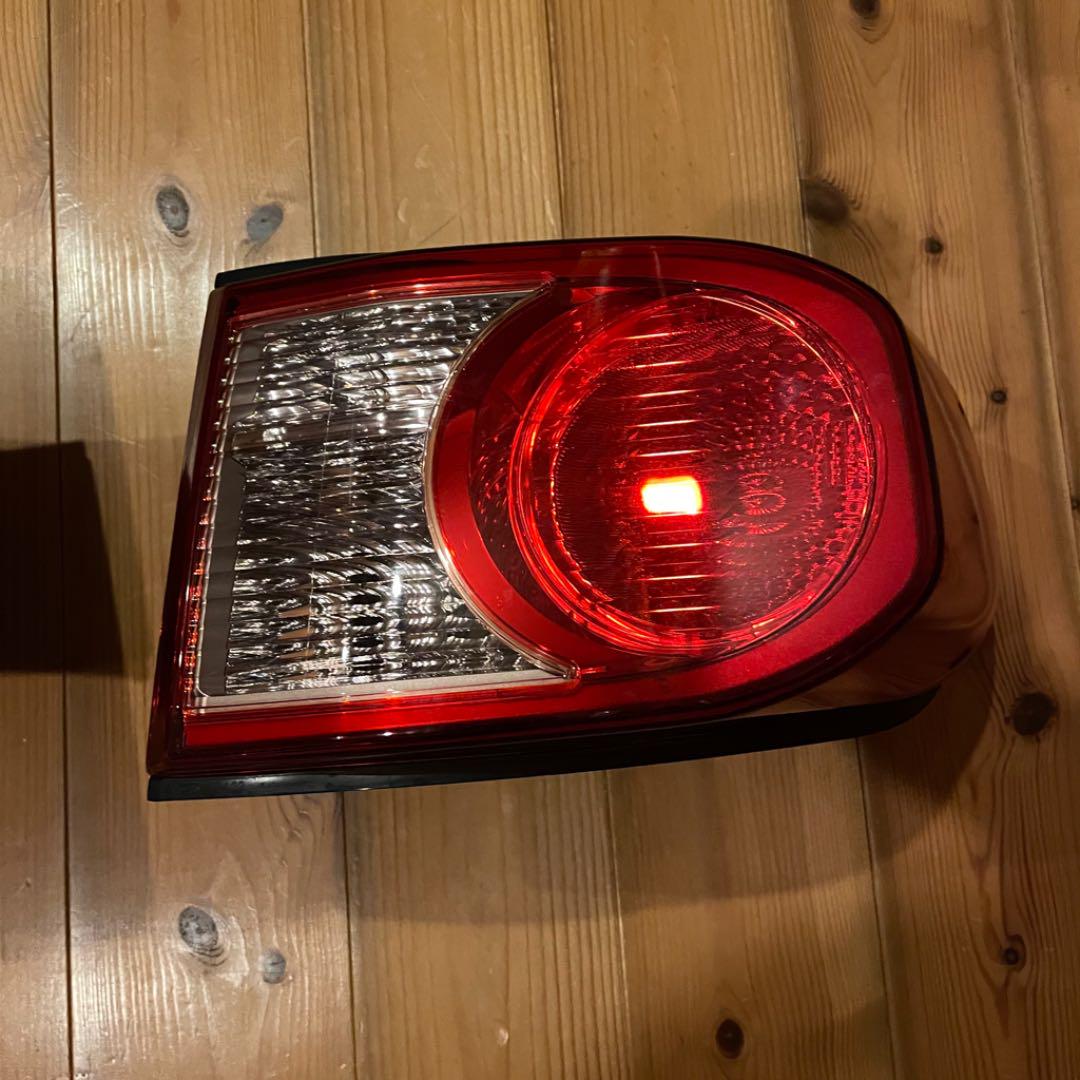 格安大特価 トヨタ リアランプ 国内純正 4PgVI-m16472208361 TOYOTA FJクルーザー 定番日本製