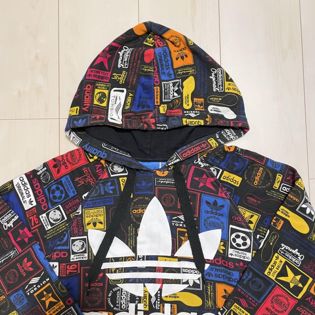 【美品】adidas 総柄ロゴパーカー フード　希少デザイン