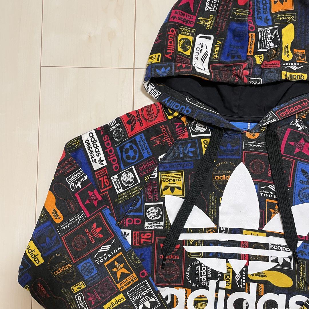 【美品】adidas 総柄ロゴパーカー フード　希少デザイン