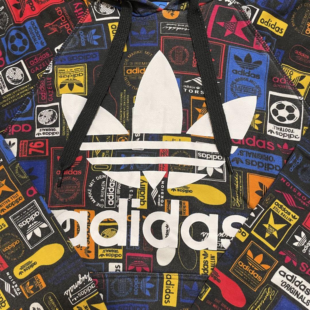 【美品】adidas 総柄ロゴパーカー フード　希少デザイン