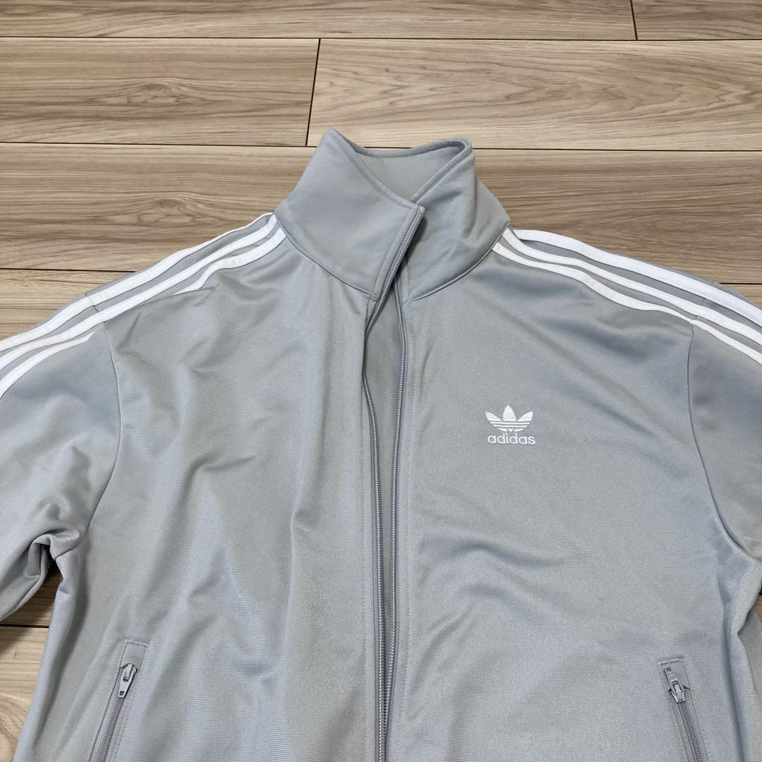 adidas アディダス トラックジャケット　/L　/ライトグレー/白系