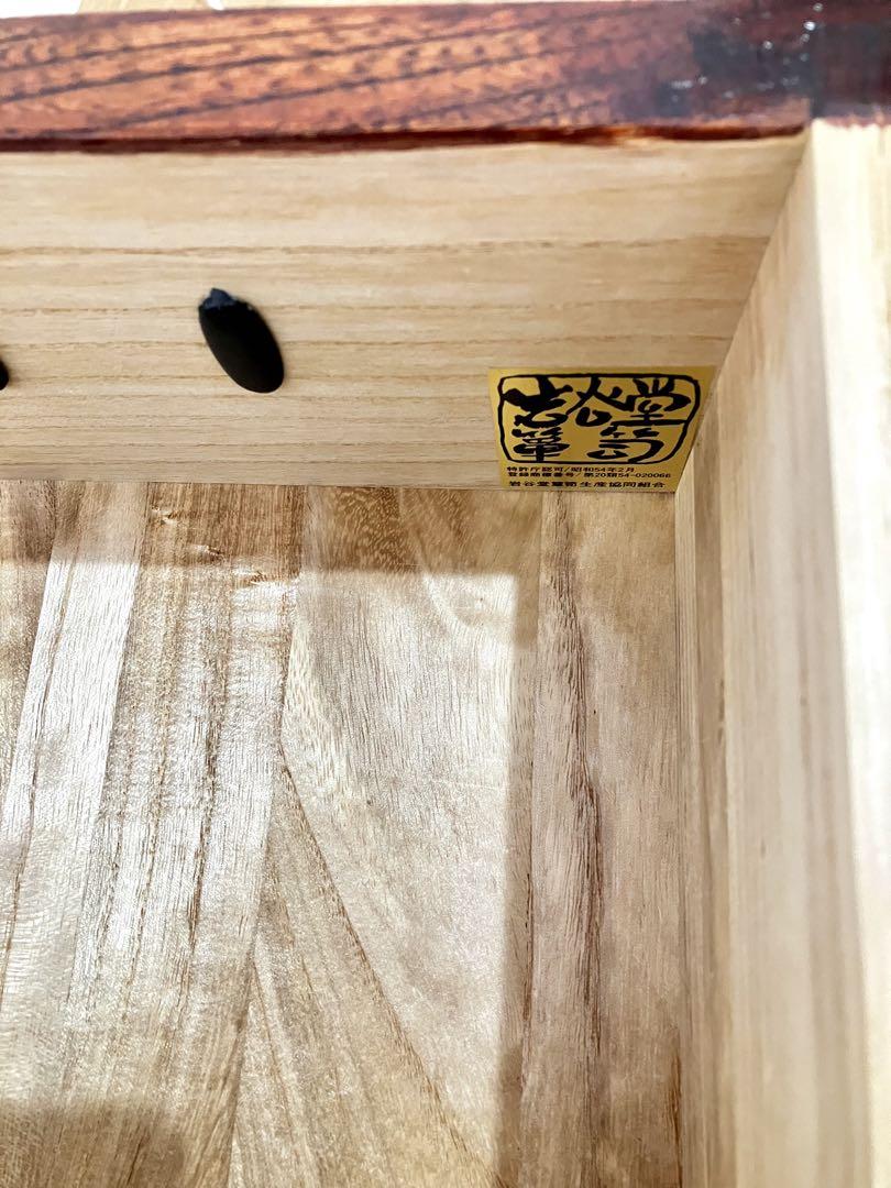 岩谷堂箪笥　中型箪笥車付き（中開） 伝統工芸品