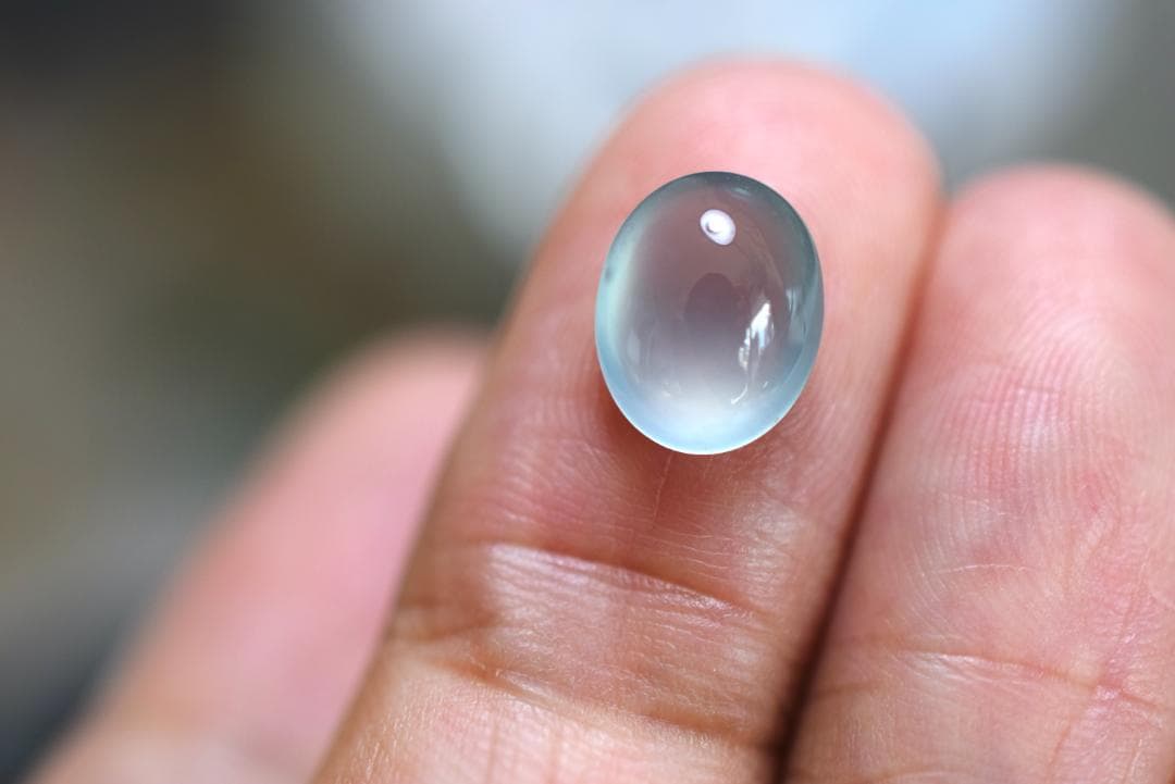 SR12-70 極上品 宝石質 ガラス種 薄水色グアテマラ産天然A貨本翡翠ルース