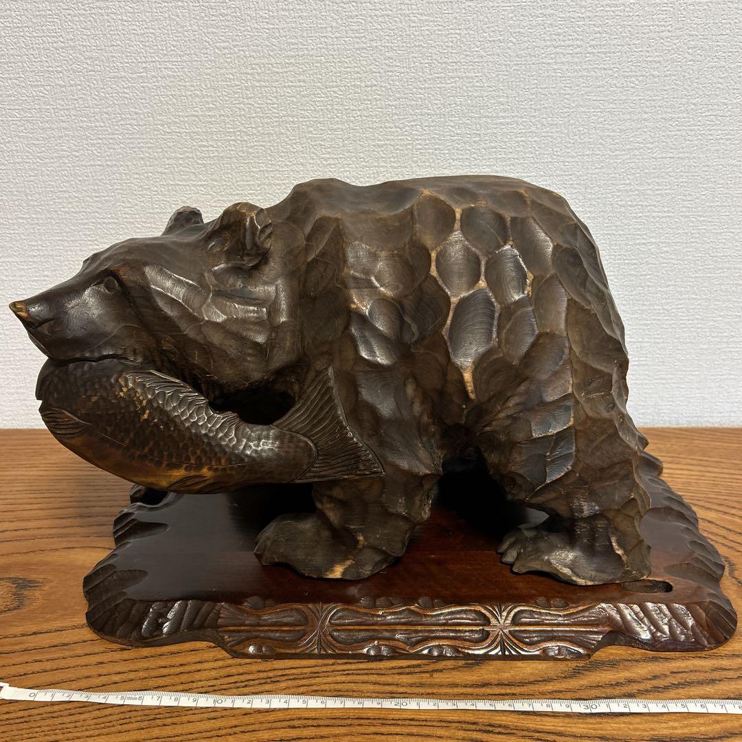 木彫りの熊 北海道伝統工芸品