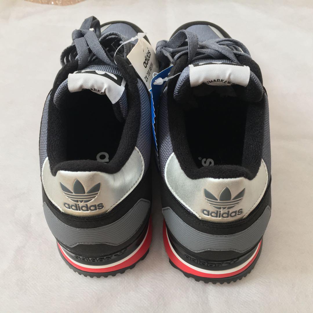 アディダススニーカー ZX700 No. 547614
