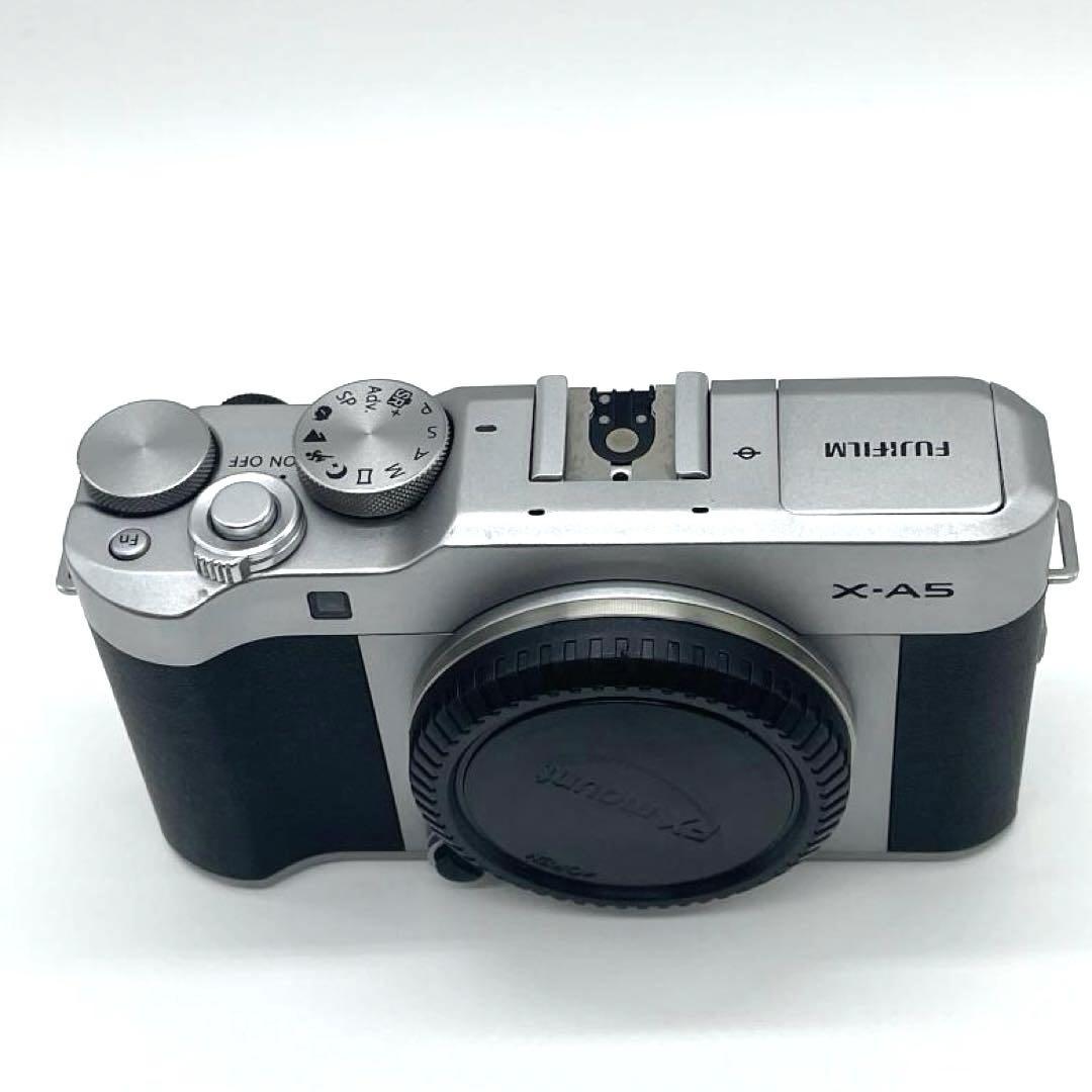 Fujifilm X-A5 ミラーレス一眼 シルバー【本体＋バッテリー付】