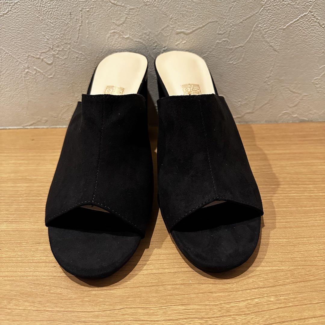 ALDO ブラック オープントゥ ミュール ヒール 新品 サンダル ブラック オープントゥ ミュール ヒール - メルカリ