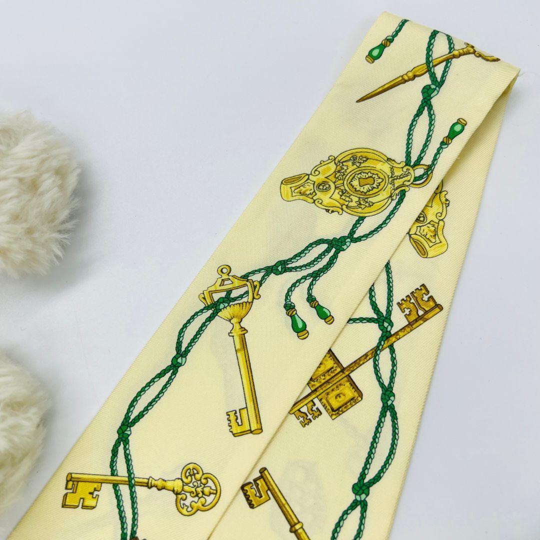 エルメス ツイリー　Young Vintage スカーフ イエロー シルク