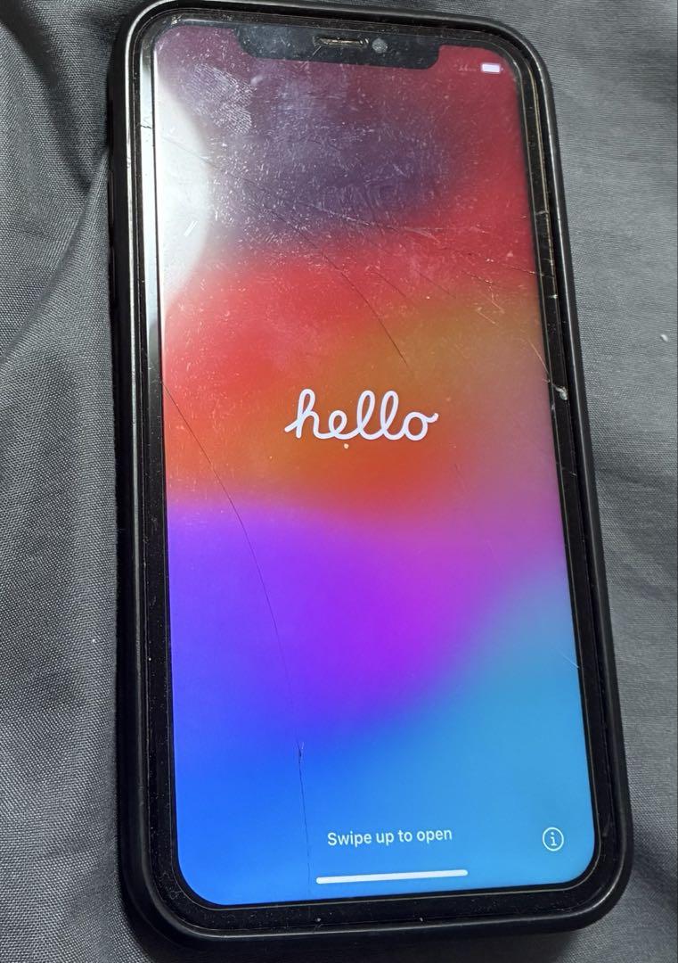 Apple iPhone X スペースグレー 本体　64GB