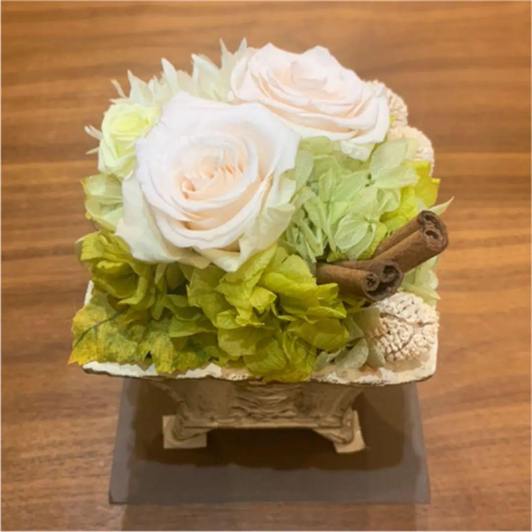 【値下げ】【美品】サトウ花店プリザーブドフラワー