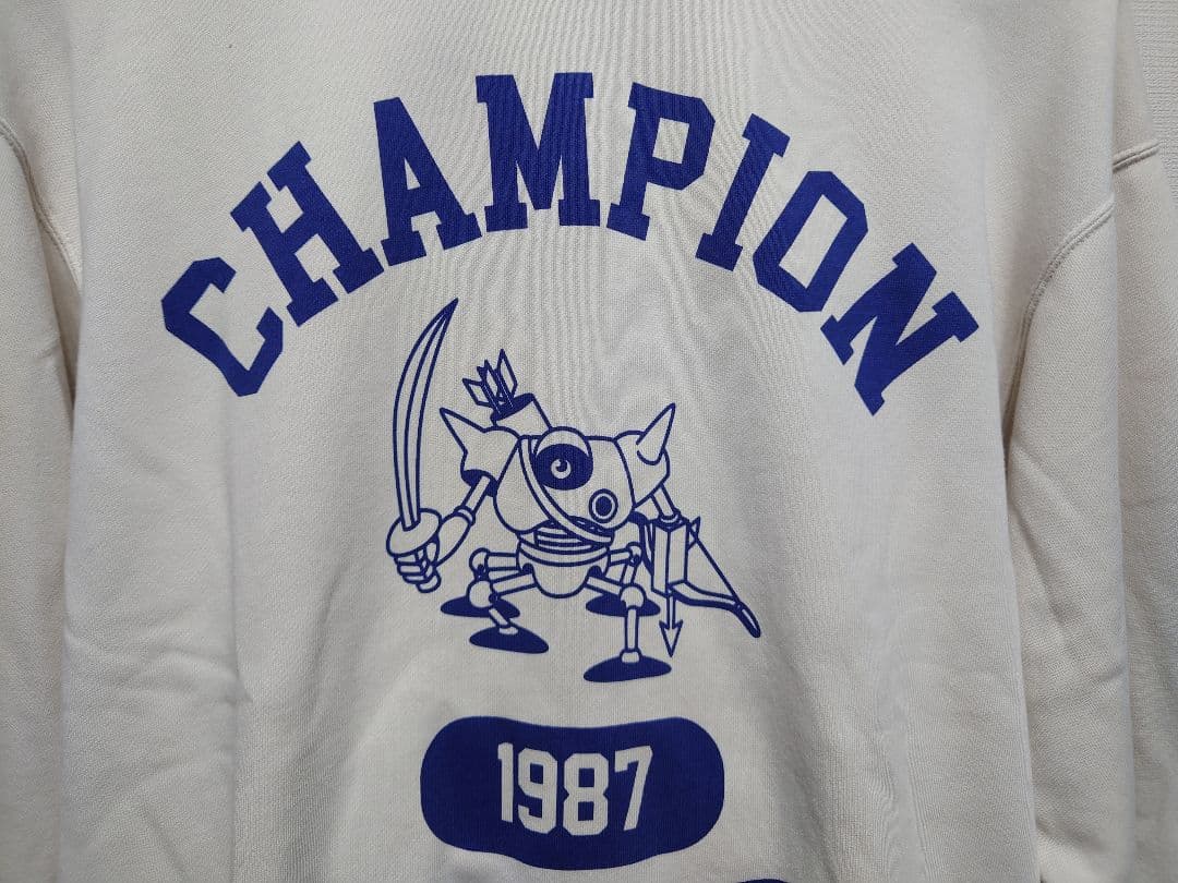 即完売品　チャンピオン×ドラゴンクエスト　キラーマシン　スウェットトレーナー