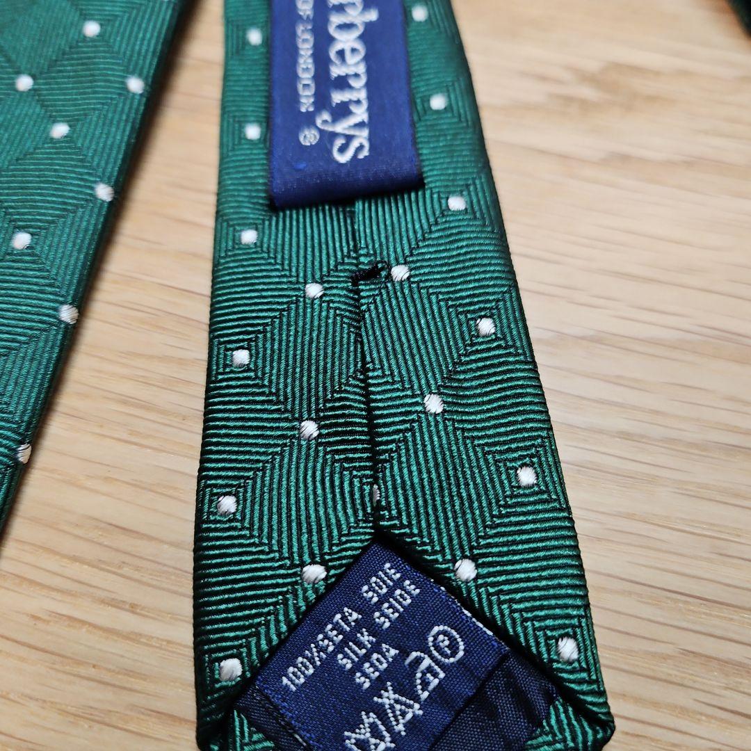 美品 希少【 BURBERRY LONDON 】ネクタイ✨ドット GREEN