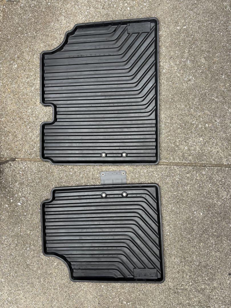 STEP WGN ラバーフロアマット左右 純正品番08P19-TAA-000A