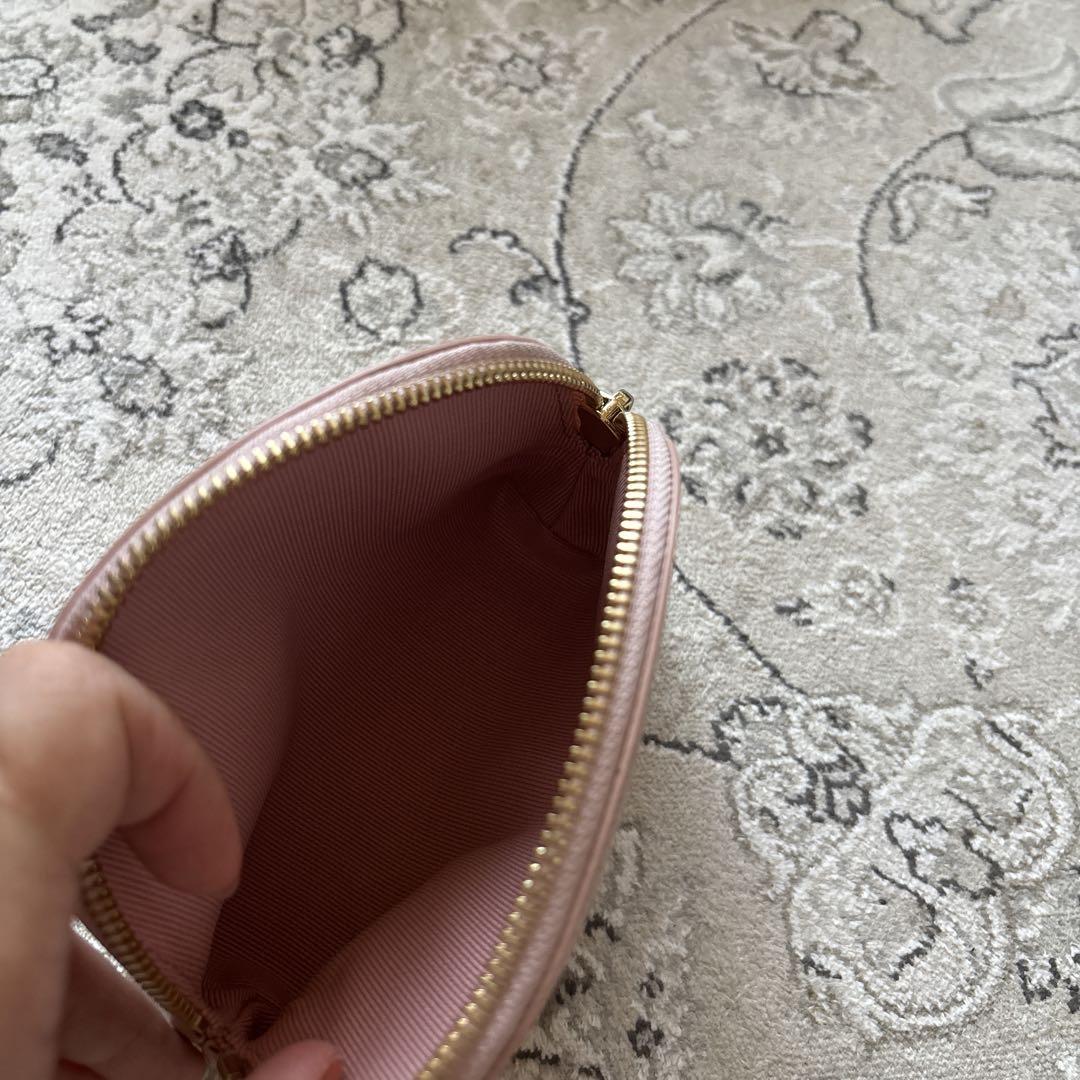 新品 FURLA ピンク ポーチコスメポーチ 小物入れ ボルドー