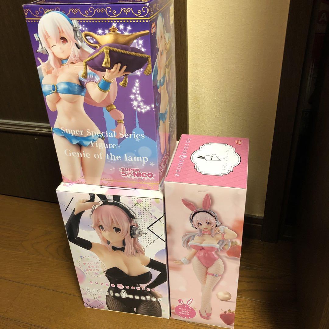 スーパーそに子　バニー　ピンクバニー　ランプの精　フィギュア