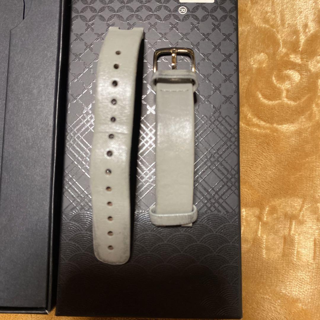 時計 Garmin Lily