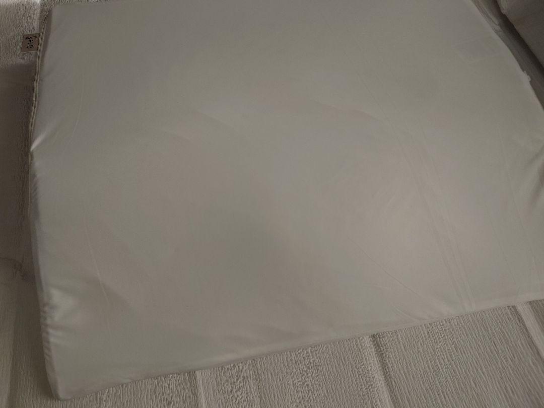 西川睡眠Laboピローマットsoft（カバー付き）　枕