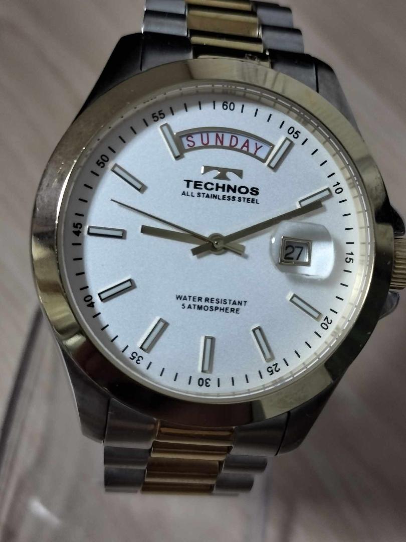美品　稼働品　TECHNOS テクノス デイデイト ステンレススチール 時計