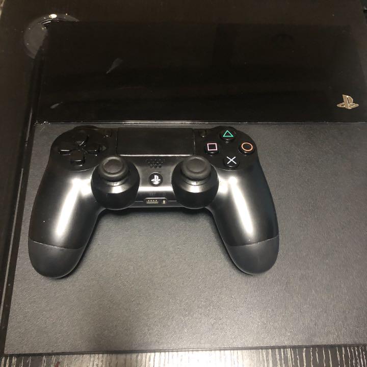 34%割引 見事な PS4※動作確認済み※箱無し 家庭用ゲーム本体 本・音楽 メーカー販売 PS4箱なし本体のみ 家庭用ゲーム本体