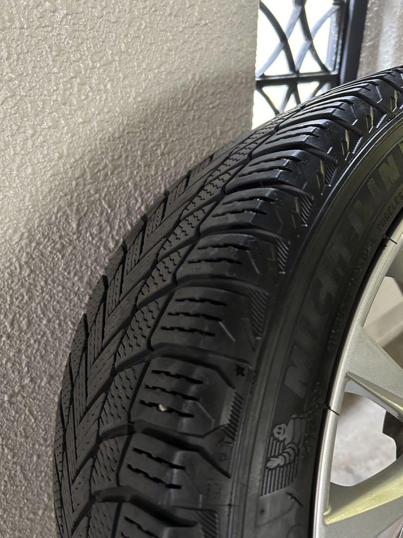 255|40 R18