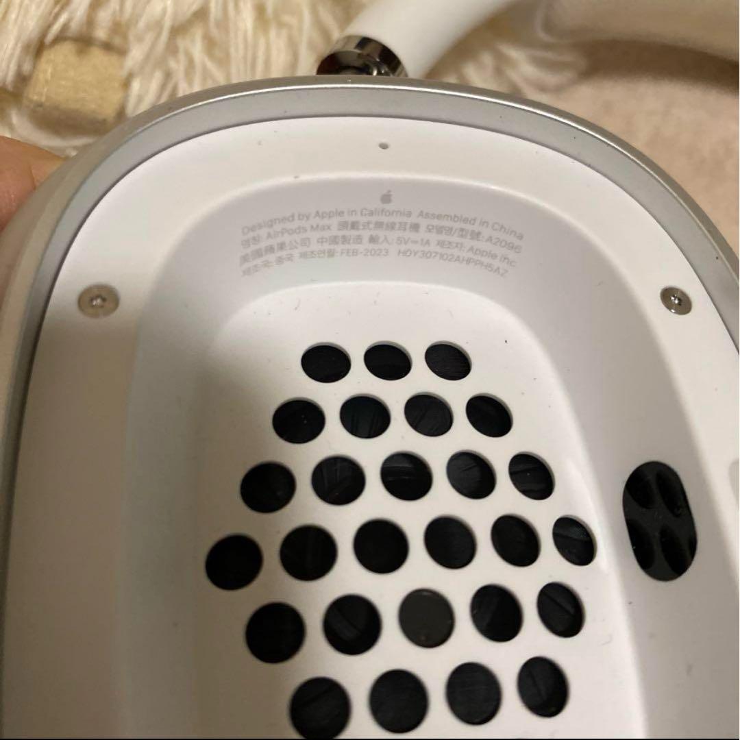 Apple AirPods Max シルバー ワイヤレスヘッドフォン Apple AirPods Max シルバー ワイヤレスヘッドフォン