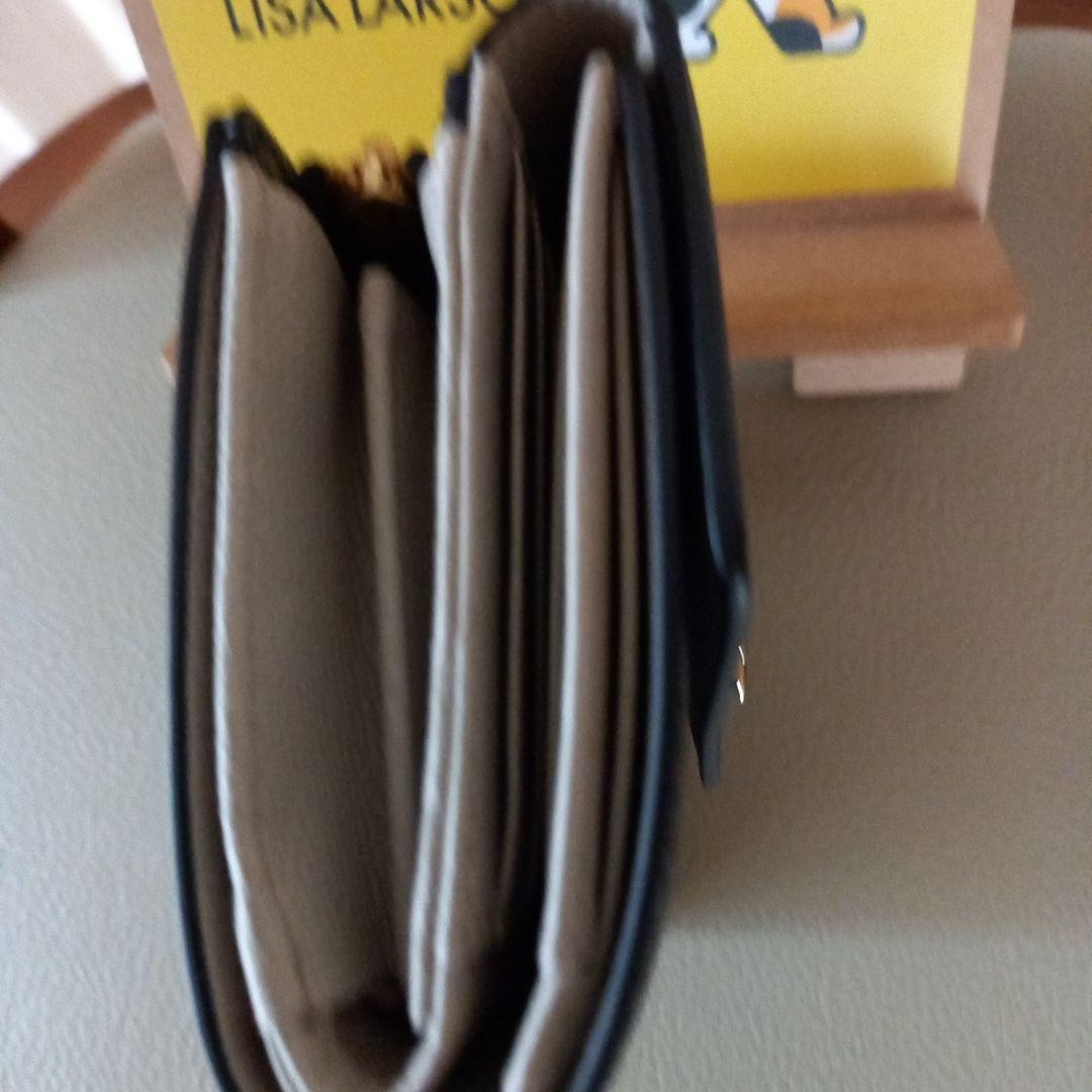 アニエスベーブラックb,メタルつき　フラップ　２つおり財布