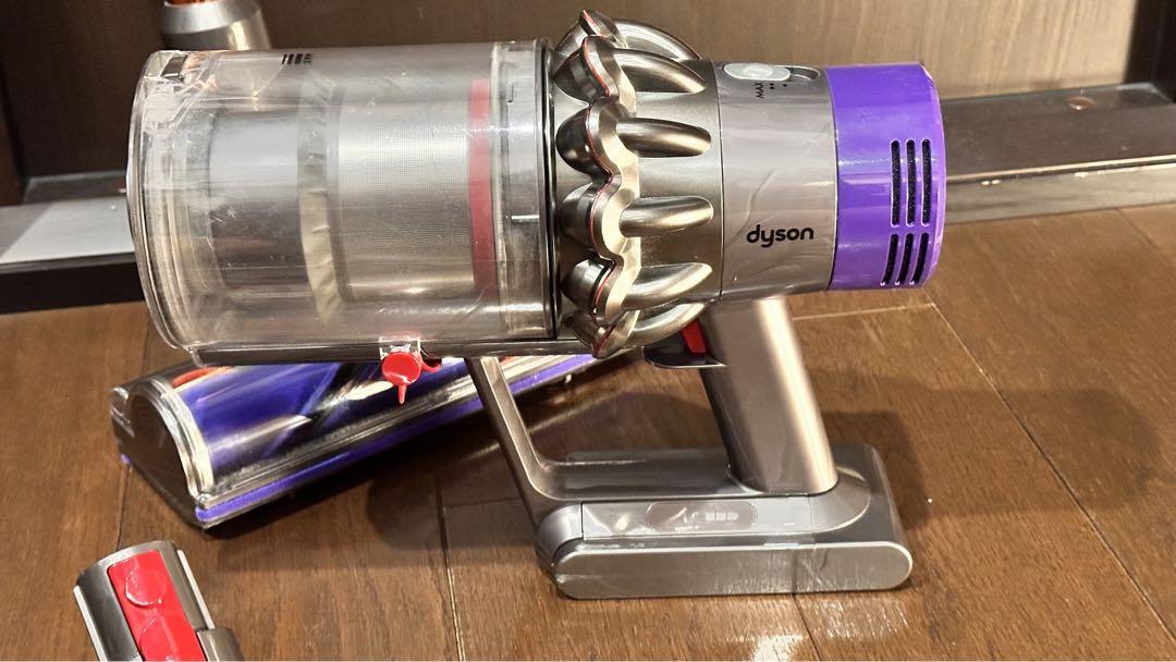 楽天市場】【特別価格】 ダイソン Dyson Cyclone V10 Fluffy